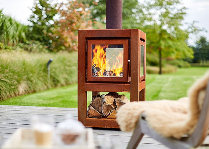 RB73 Outdoor fireplace